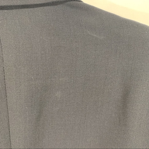 Giorgio Armani Men’s Suit Jacket. - Picture 6 of 6